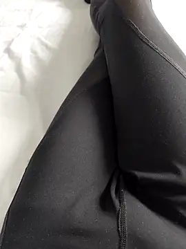 Snapshot of luckylover2024 chatting on 02-22-26, 09:30 luckylover2024 online show from 02-22-26, 09:30