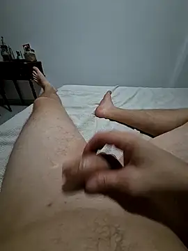 Snapshot of tonipit chatting on 09-18-25, 09:17 tonipit online show from 09-18-25, 09:17