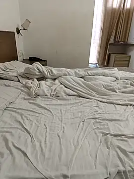 Aunty Boy 143 online show from 10-07-25, 07:27