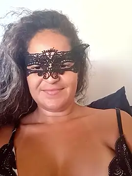 RaphinhaSanches online show from 01-08-26, 01:02