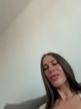 Snapshot of _JessyRey_ chatting on 06-14-26, 10:50 JessyRey online show from 06-14-26, 10:50