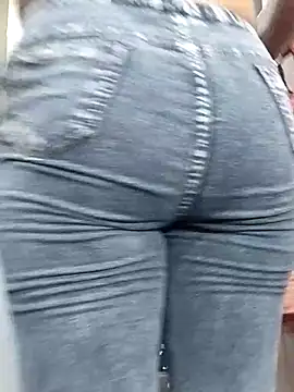 Snapshot of Laxmi_89 chatting on 05-17-26, 03:48 Laxmi 89 online show from 05-17-26, 03:48