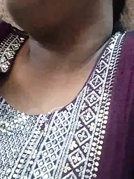 Snapshot of Laxmi_89 chatting on 06-29-26, 10:15 Laxmi 89 online show from 06-29-26, 10:15