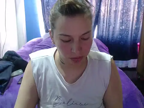 cloequeen15 online show from 09-30-25, 09:53