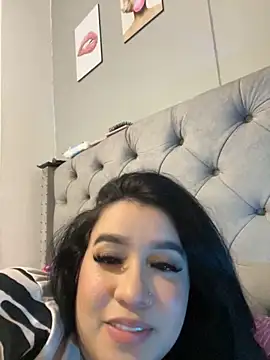 Aliciawhitee online show from 11-11-25, 03:50