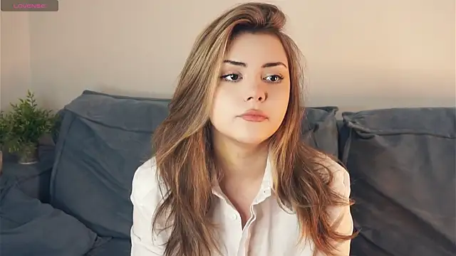 MerlynDinovo online show from 12-17-25, 07:47