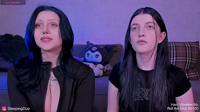 Threesomebabes online show from 06-11-26, 07:23