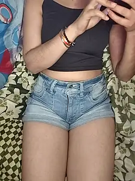 Laila Pahadi online show from 11-21-25, 10:36