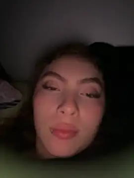 Samantha 2190 online show from 10-15-25, 04:34