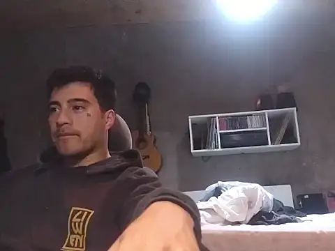 parca13 online show from 11-18-25, 05:12