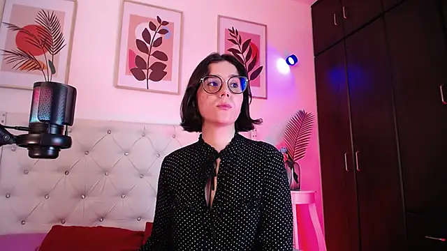 barbyehot online show from 11-24-25, 10:42