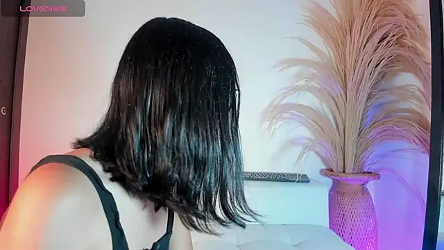 Noami Rose online show from 12-04-25, 01:48