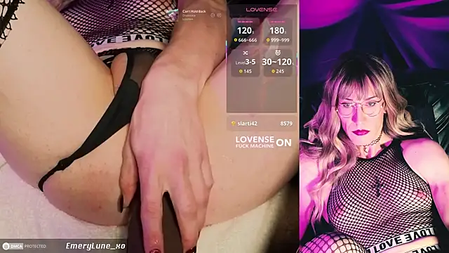 EmeryLune xo online show from 01-08-26, 06:37