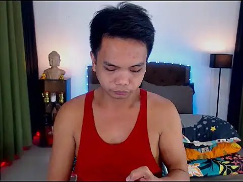 XExtraServiceManX online show from 10-13-25, 05:40