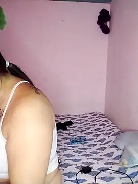 yelezia online show from 10-17-25, 04:09