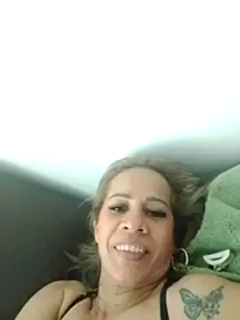 Snapshot of Alisson_Milf chatting on 02-14-26, 09:44 Alisson Milf online show from 02-14-26, 09:44