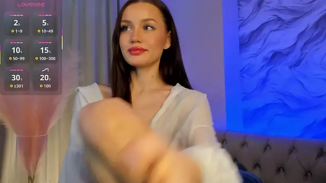 Aria Mila online show from 11-13-25, 11:20