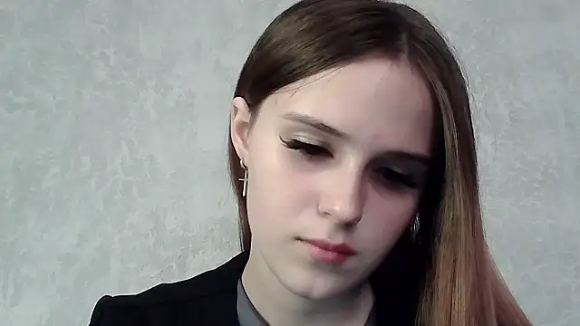 SweetLoraa online show from 09-22-25, 01:02