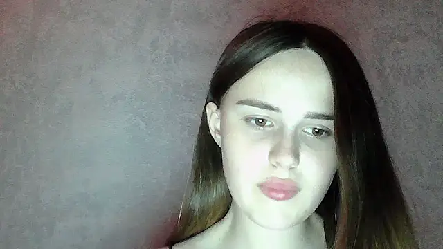 SweetLoraa online show from 07-06-26, 07:49