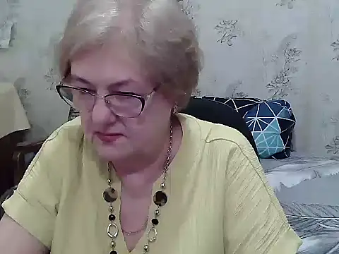 Snapshot of Renata62011 chatting on 06-10-26, 12:15 Renata62011 online show from 06-10-26, 12:15