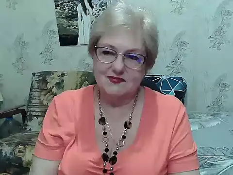 Snapshot of Renata62011 chatting on 06-11-26, 12:36 Renata62011 online show from 06-11-26, 12:36