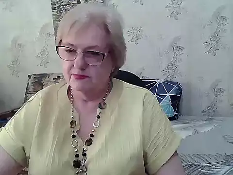 Snapshot of Renata62011 chatting on 06-12-26, 12:26 Renata62011 online show from 06-12-26, 12:26