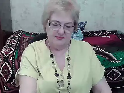 Snapshot of Renata62011 chatting on 06-24-26, 12:48 Renata62011 online show from 06-24-26, 12:48