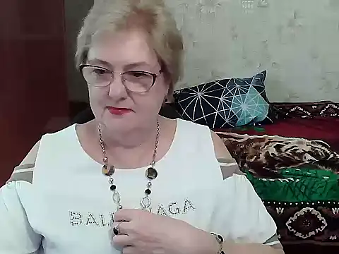 Snapshot of Renata62011 chatting on 06-26-26, 12:42 Renata62011 online show from 06-26-26, 12:42