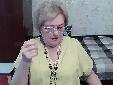 Snapshot of Renata62011 chatting on 06-27-26, 03:55 Renata62011 online show from 06-27-26, 03:55