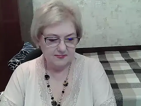 Snapshot of Renata62011 chatting on 06-30-26, 04:57 Renata62011 online show from 06-30-26, 04:57