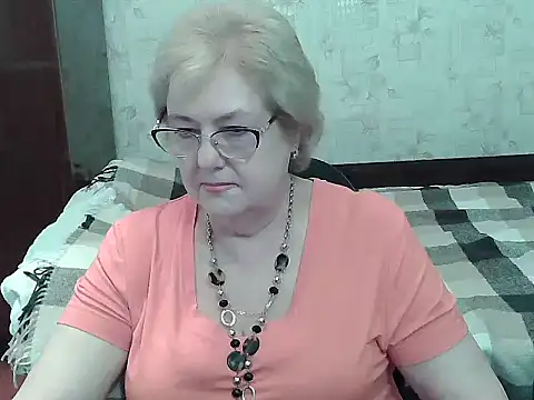 Snapshot of Renata62011 chatting on 07-06-26, 12:24 Renata62011 online show from 07-06-26, 12:24