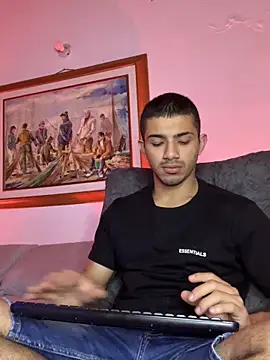 ArturoCardona  online show from 10-26-25, 09:59