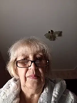 Anatolia5961 online show from 12-19-25, 03:02