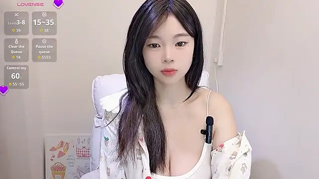 9aunatiis online show from 11-13-25, 01:04