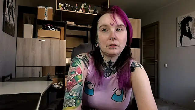 HighelikeGirl online show from 04-20-26, 02:09