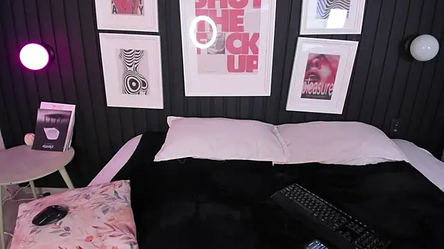 Odette bulgari online show from 11-14-25, 11:20