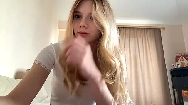 FruityXo online show from 10-05-25, 10:57