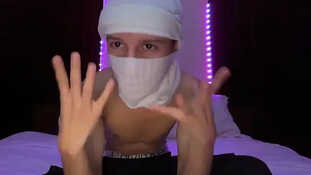 holydirt luxeno1 online show from 09-16-25, 04:19