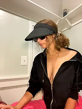 Lilamelon online show from 10-06-25, 01:14