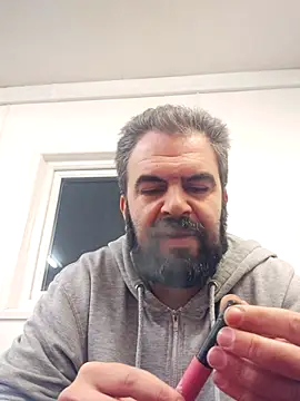 HairypapaK online show from 10-24-25, 04:42