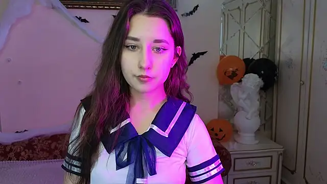 Snapshot of Eva_Maller chatting on 10-21-25, 04:35 Eva Maller online show from 10-21-25, 04:35