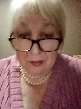 Alexia64231 online show from 11-09-25, 10:41