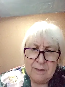 Alexia64231 online show from 12-02-25, 04:29