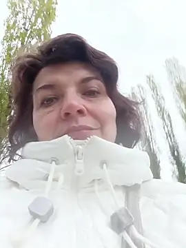 Snapshot of LedyNika chatting on 04-20-26, 03:04 LedyNika online show from 04-20-26, 03:04