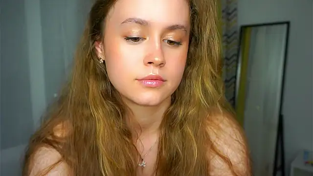 SusannaScholler online show from 09-12-25, 05:46