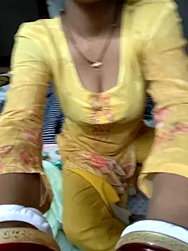 Its Sia online show from 02-06-26, 04:50