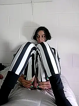 oxxy jean online show from 02-03-26, 12:20