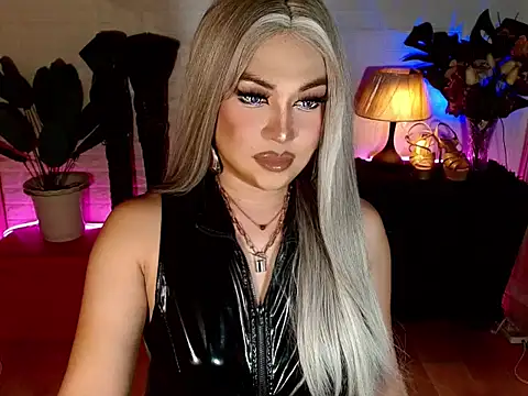 Pukesavurrat online show from 10-24-25, 07:49