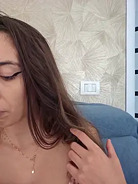 Virgin Pussy Horny online show from 10-21-25, 08:04