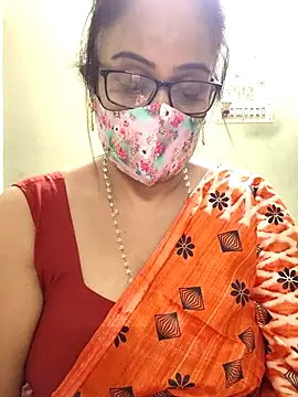 sweet-lotus online show from 04-18-26, 05:55